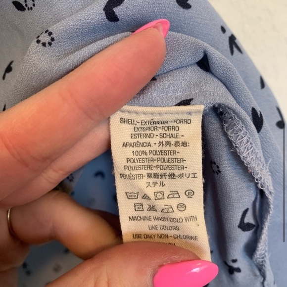 • FREE PEOPLE • blue tie neck patterned blouse - Picture 5 of 6